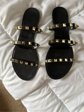 Steve Madden Black Slide Sandals with Gold Pyramid Studs